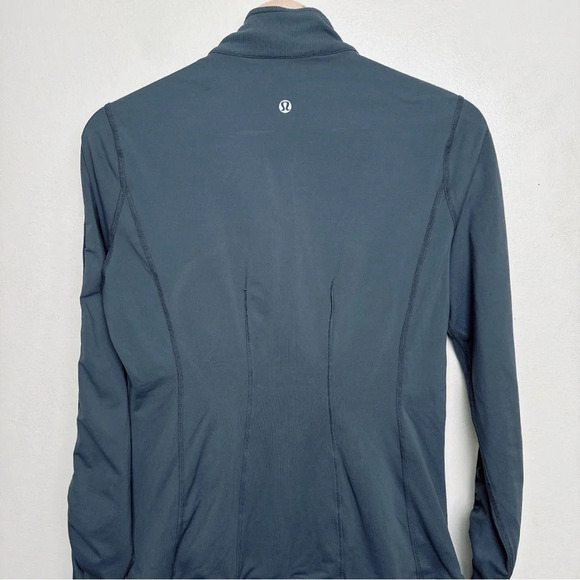 Lululemon Womens Size 6 Luxtreme Ruffle Pocket Scrunch Sleeve Jacket - Picture 12 of 15